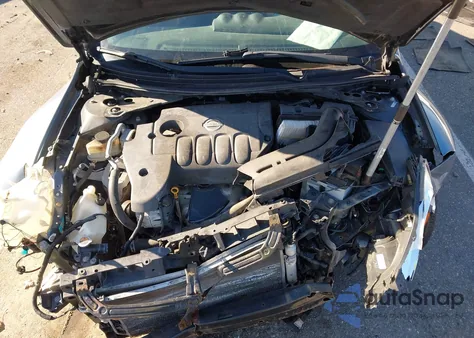 2010 Nissan Altima 2.5 S z USA, uszkodzony, nr VIN 1N4AL2AP5AN495485